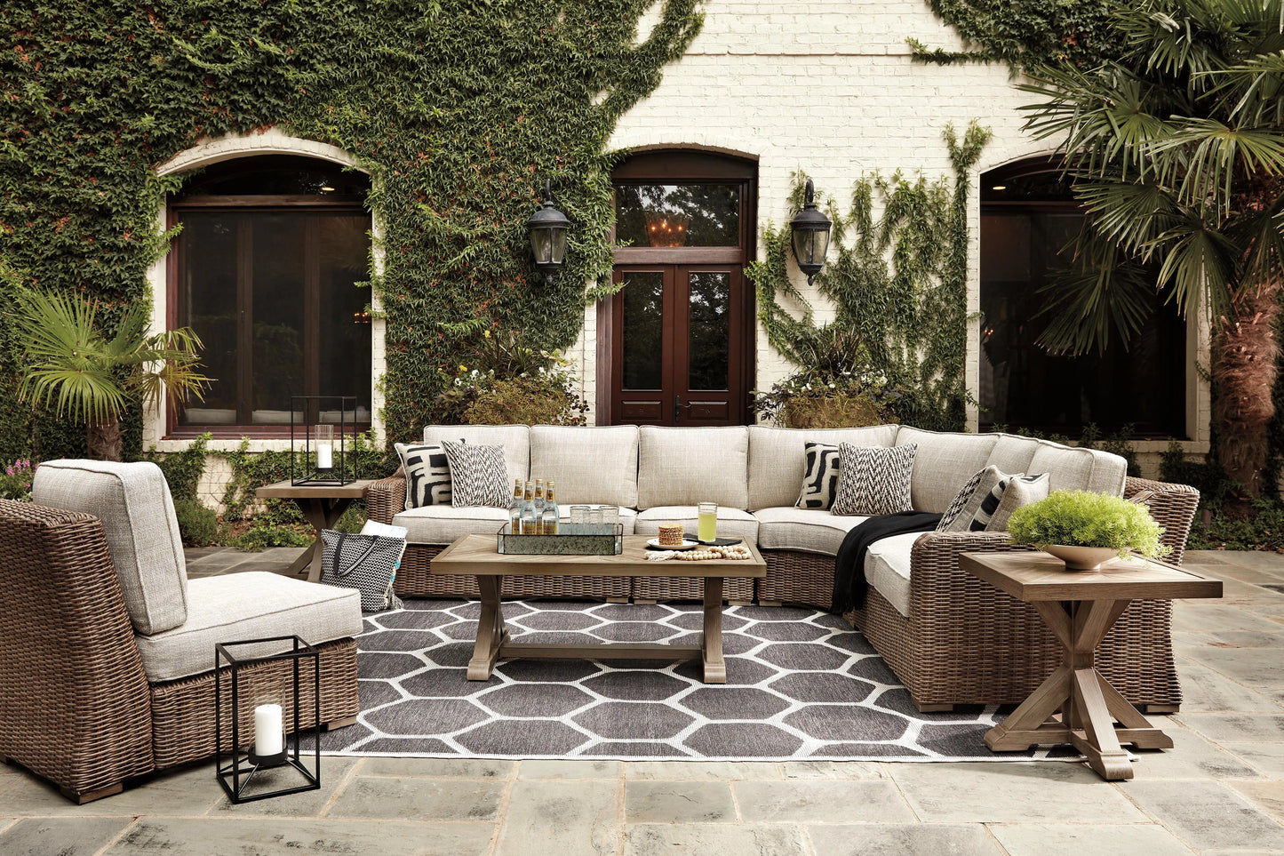 7-Piece Outdoor Seating Package