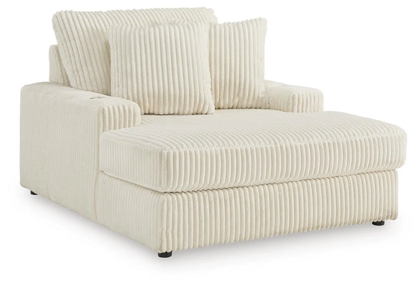 Lindyn Chaise