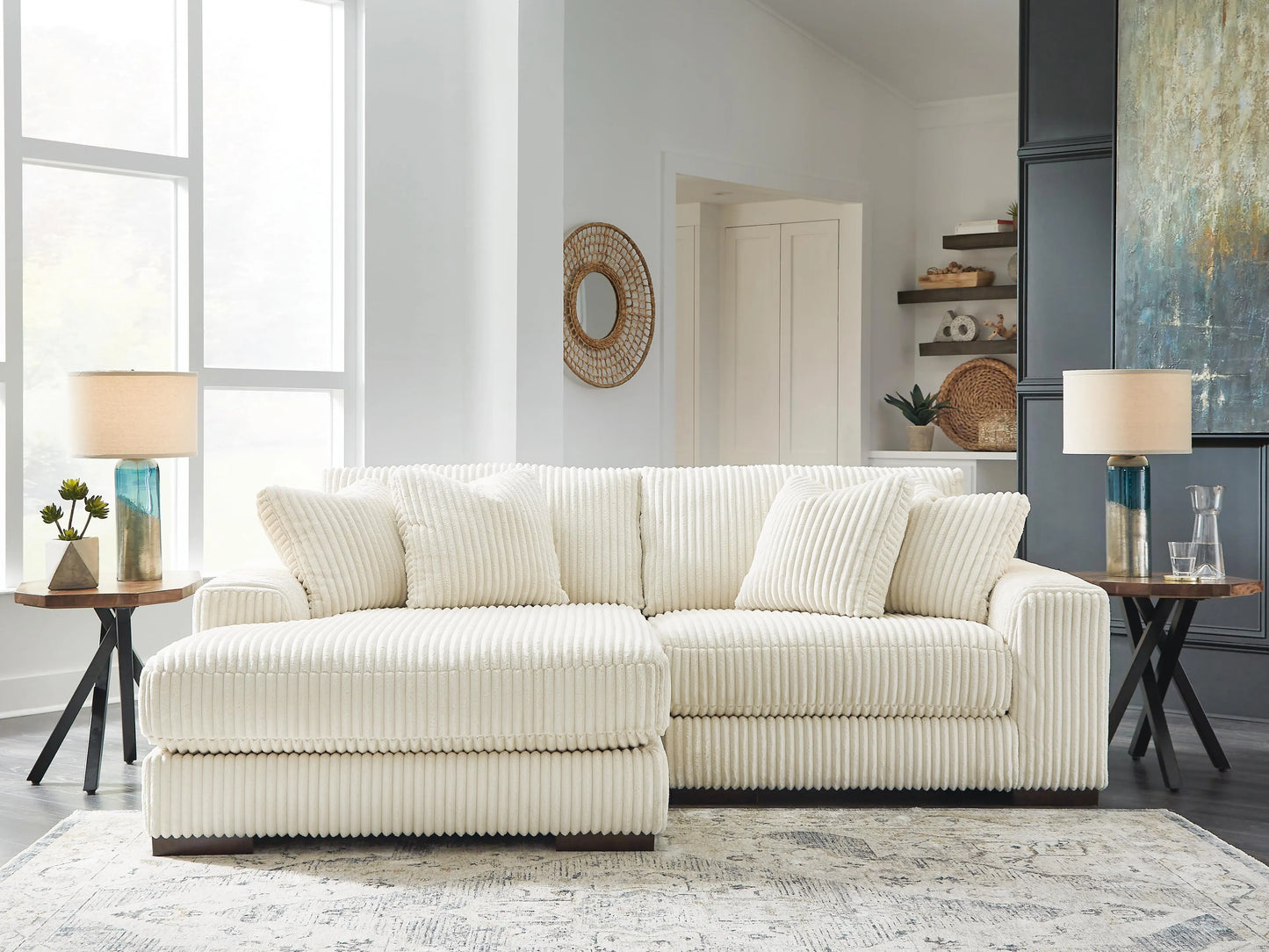 Seccional Lindyn de 2 piezas con chaise lounge