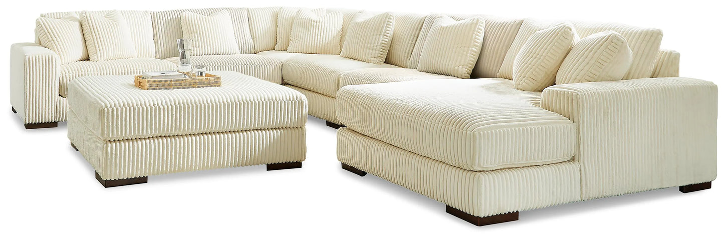 Seccional Lindyn de 6 piezas con chaise y otomana