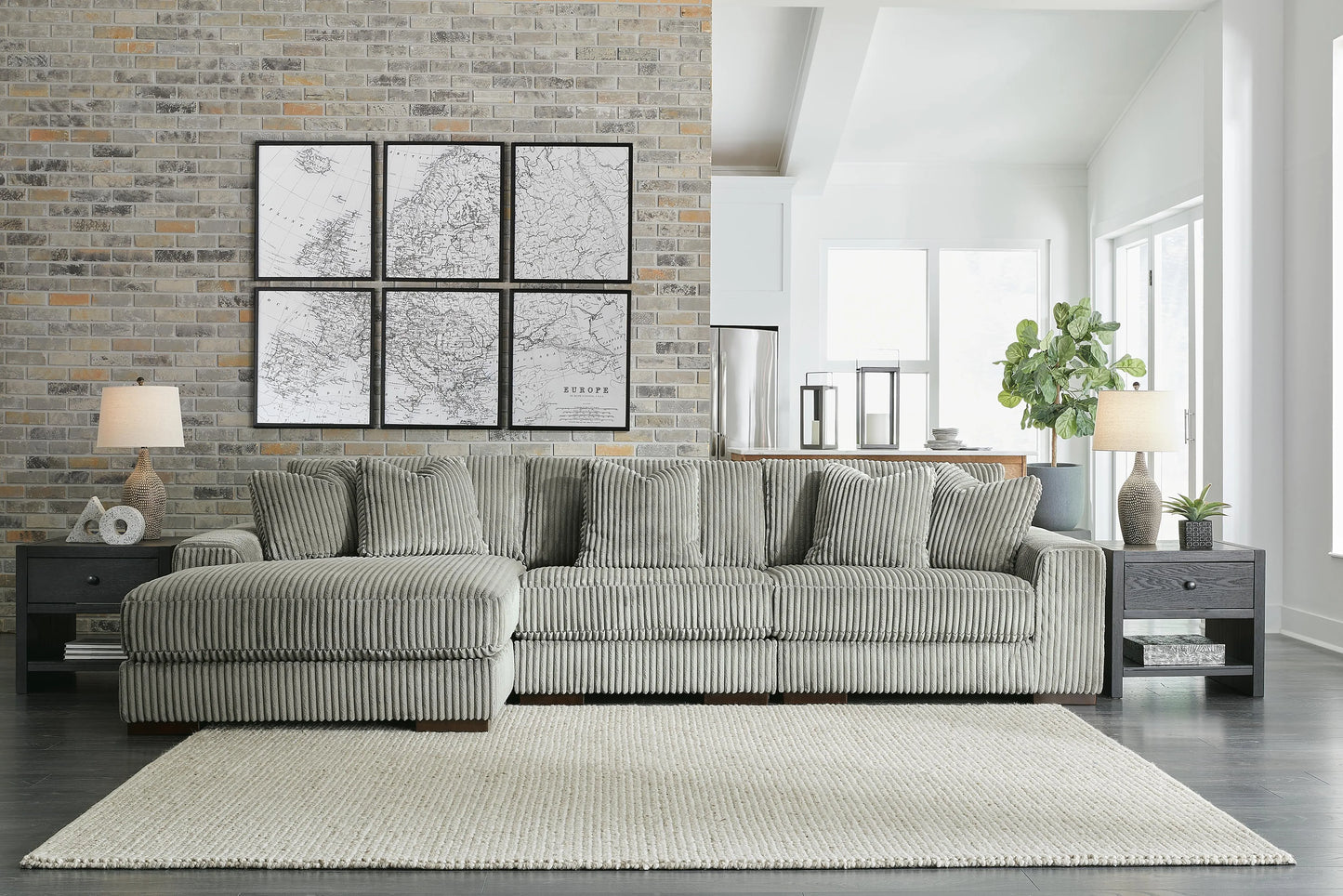Seccional Lindyn de 3 piezas con chaise