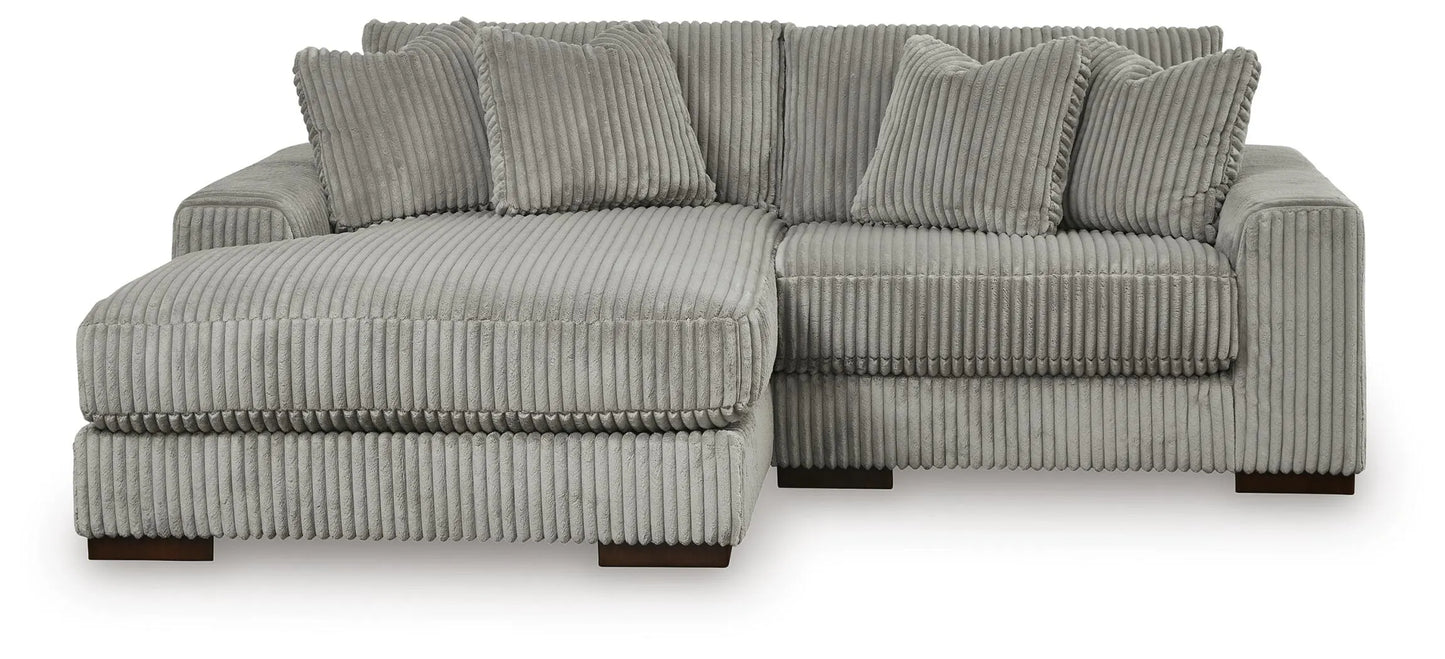 Lindyn 2-Piece Sectional with Chaise
