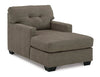 Chaise Mahoney