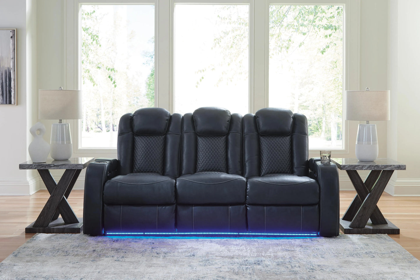 Sofá reclinable eléctrico Fyne-Dyme