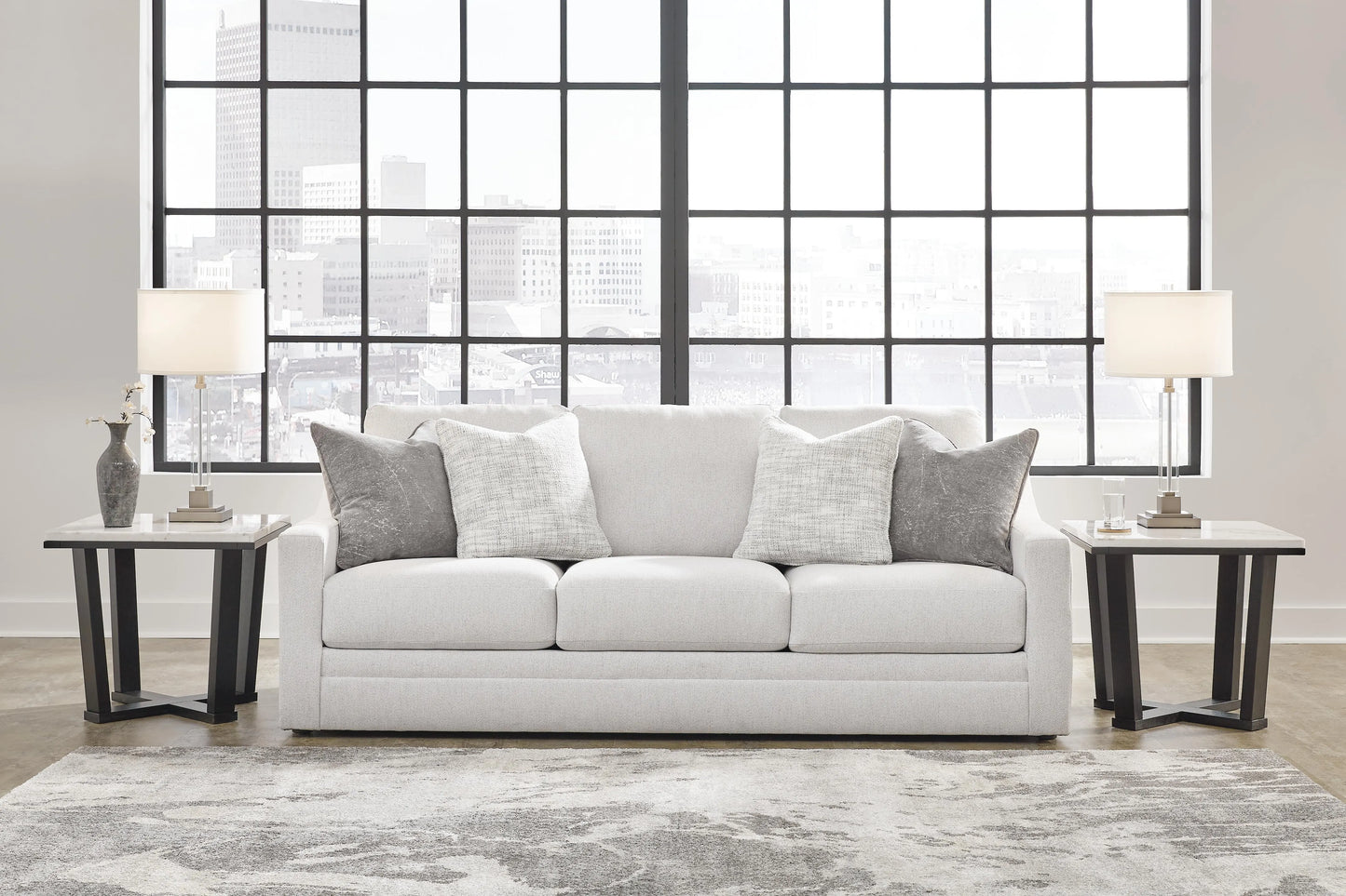 Maitelynn Sofa