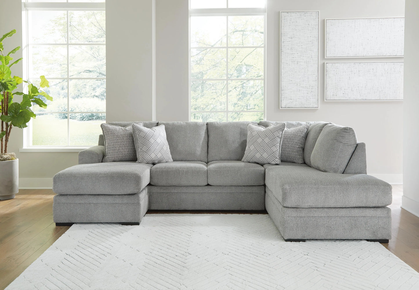 Seccional Casselbury de 2 piezas con chaise lounge