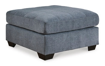 Marleton otomana decorativa extragrande