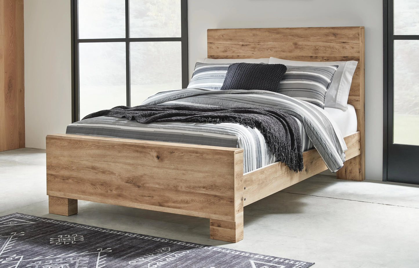 Cama de panel completo Hyanna
