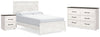 Cama de paneles Queen, cómoda y mesita de noche Gerridan