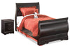 Cama tipo trineo doble y mesita de noche Huey Vineyard