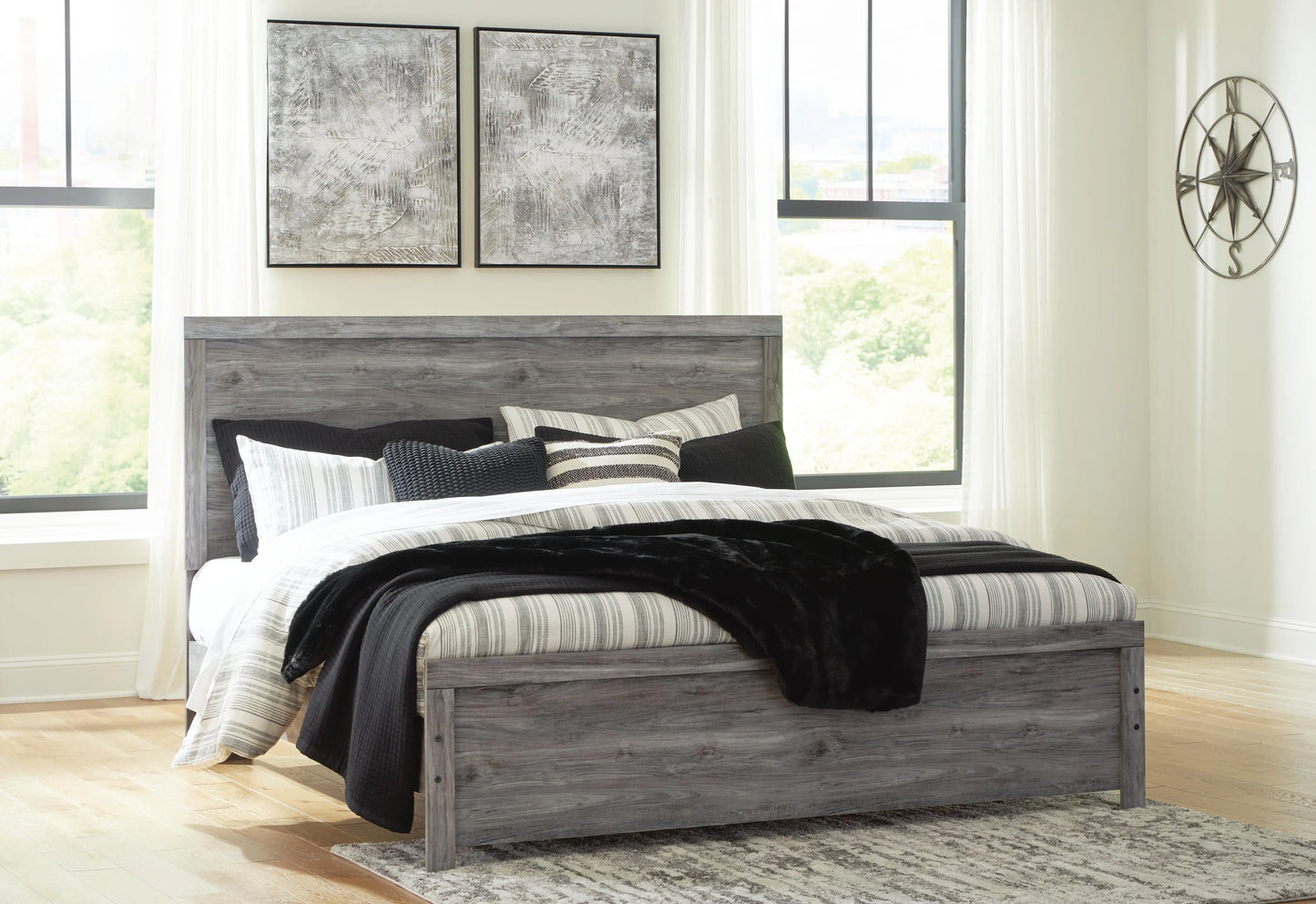 Cama Panel Bronyan King