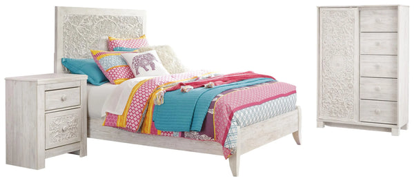 Cama con panel completo, cómoda y mesita de noche Paxberry