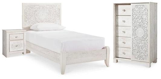 Cama, cómoda y mesita de noche Paxberry para dos personas