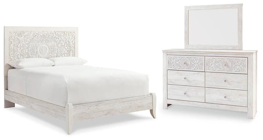 Cama queen, cómoda y espejo Paxberry