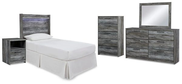 Cama, tocador, espejo y mesita de noche Baystorm con cabecero de doble panel