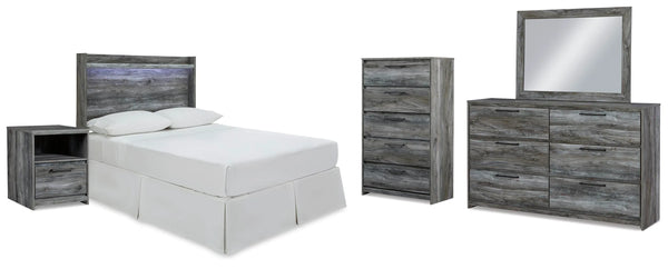 Cabecero de panel completo de la cama Baystorm. Cómoda, espejo, baúl y mesita de noche.