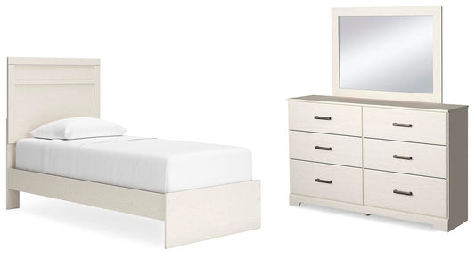 Cama Stelsie de panel doble, cómoda y espejo