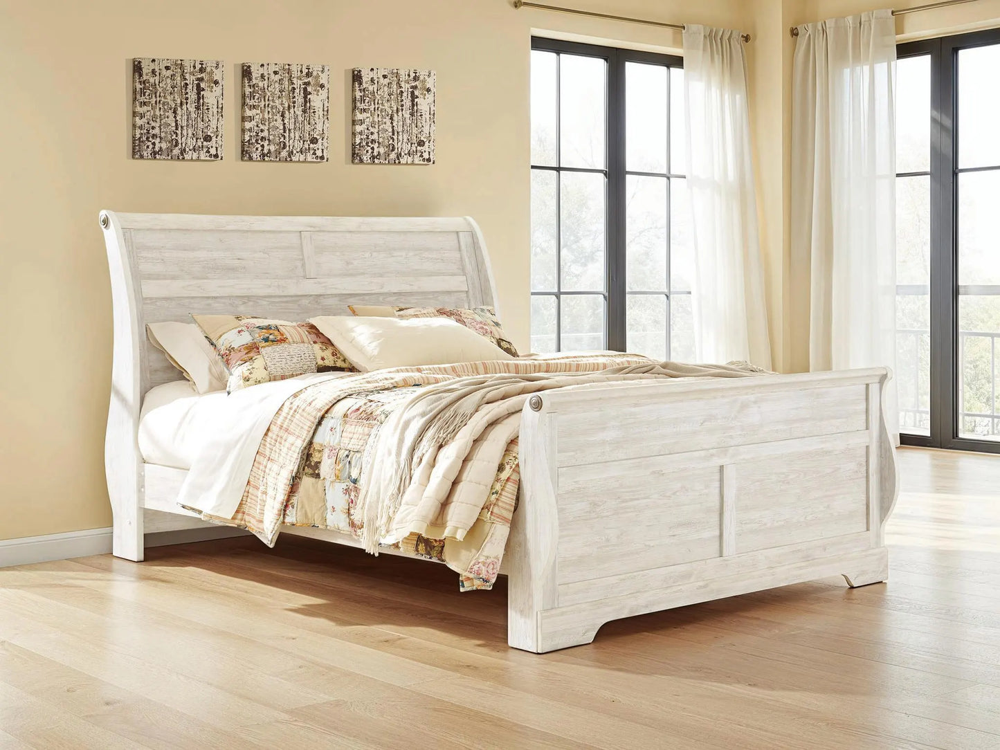 Cama de matrimonio Willowton con cabecero trineo