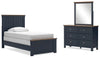 Cama de paneles dobles, cómoda y espejo Landocken