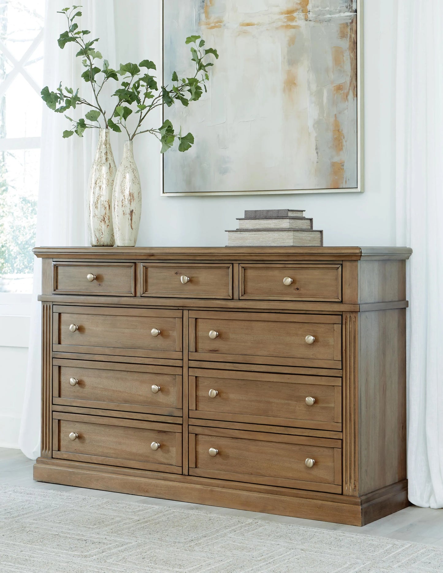 Mylarken Dresser