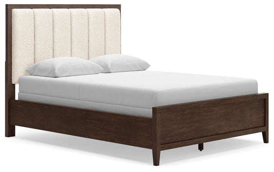Cama tapizada tamaño Queen con panel Westonfort