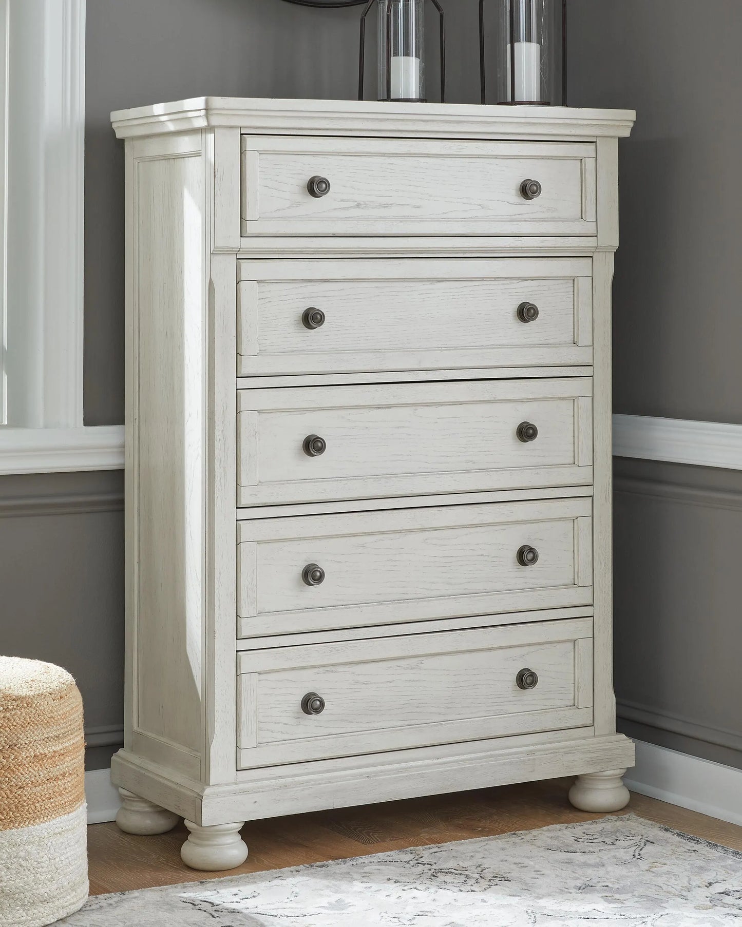 Robbinsdale Chest of Drawers