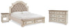 Cama Realyn King con tocador y mesita de noche