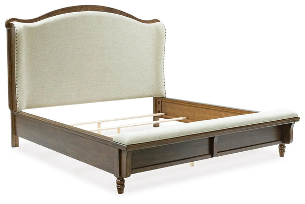 Cama de paneles tapizada California King Sturlayne