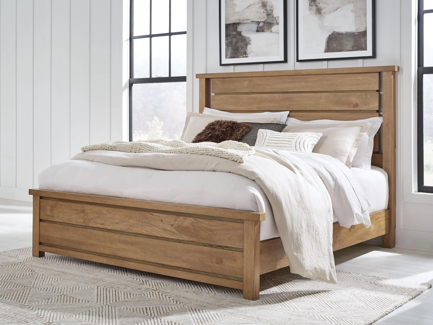 Cama Kristiland Queen con paneles