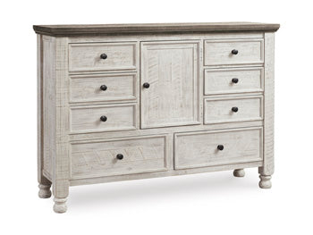 Havalance Dresser