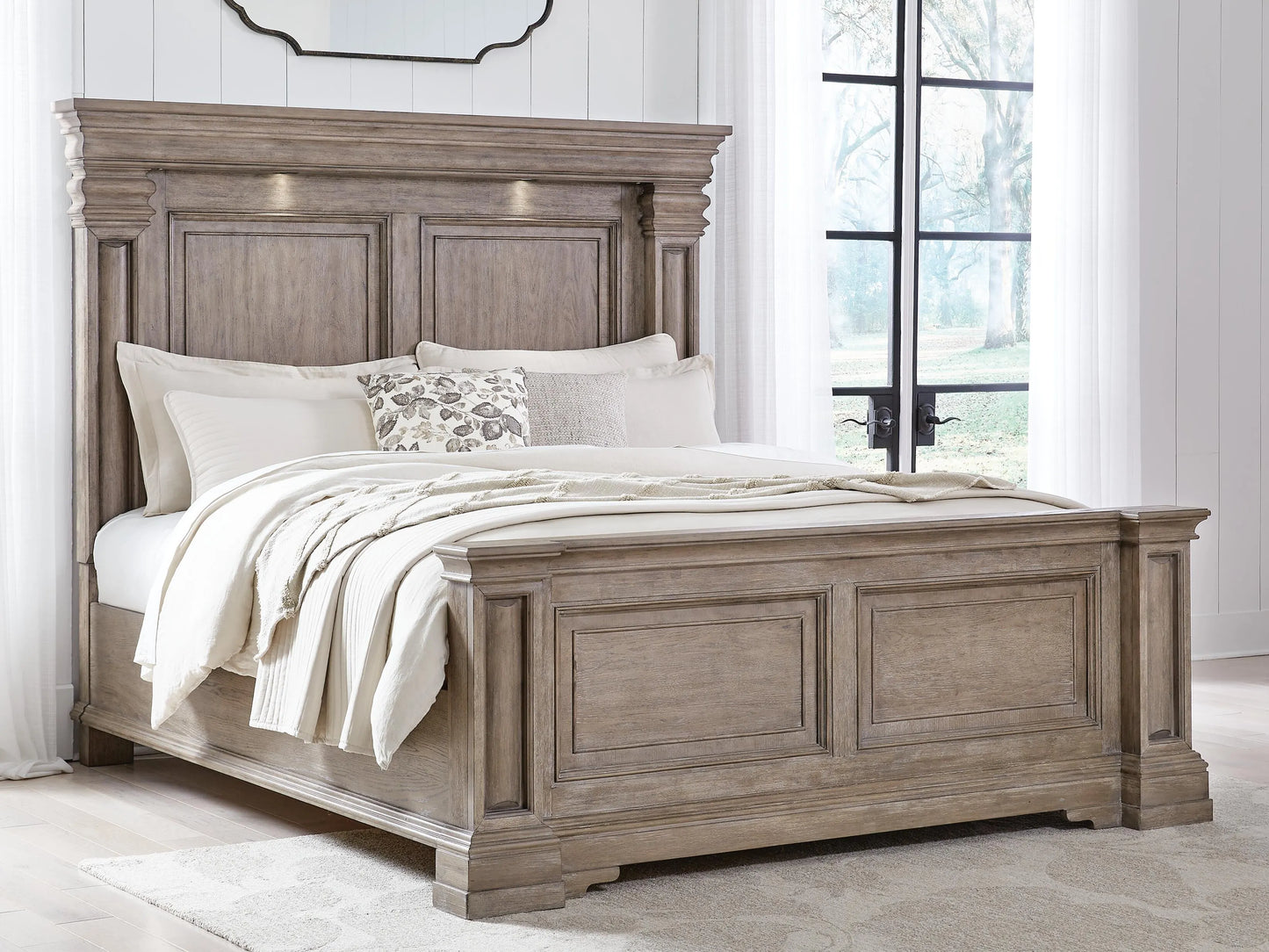 Cama panel Blairhurst tamaño "California King"