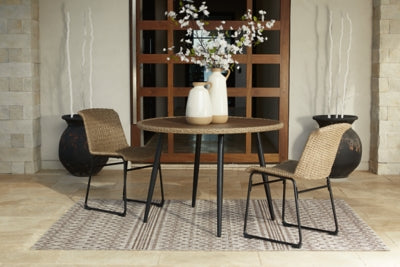 3-Piece Outdoor Dining Package
