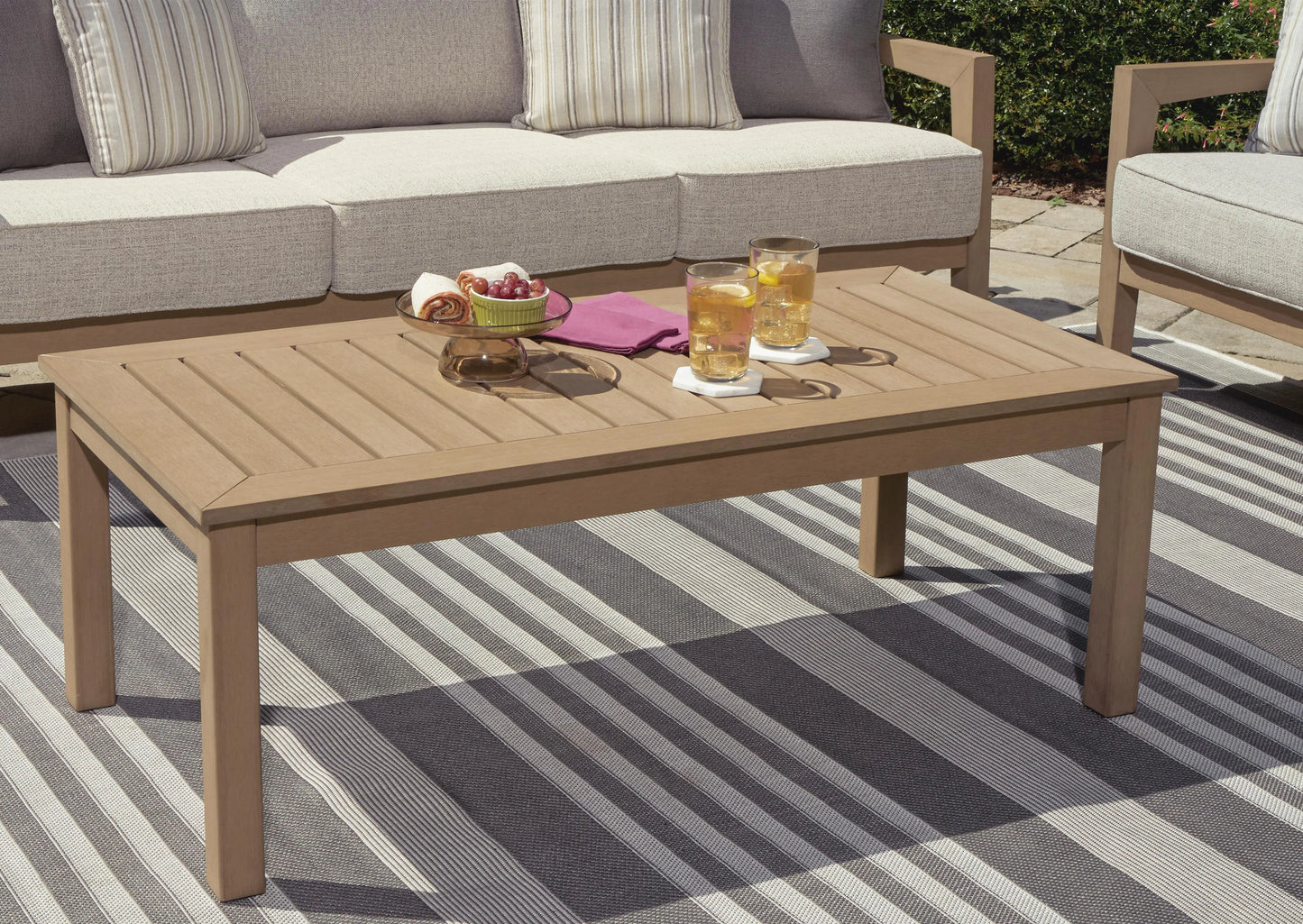 Mesa de centro para exteriores Hallow Creek
